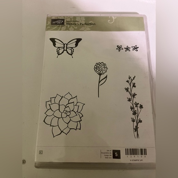 Stampin' Up! Nature's Perfection Stamp Set - Black - Picture 1 of 2